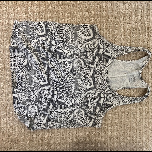 Urban Outfitters Tank Top - Picture 2 of 3